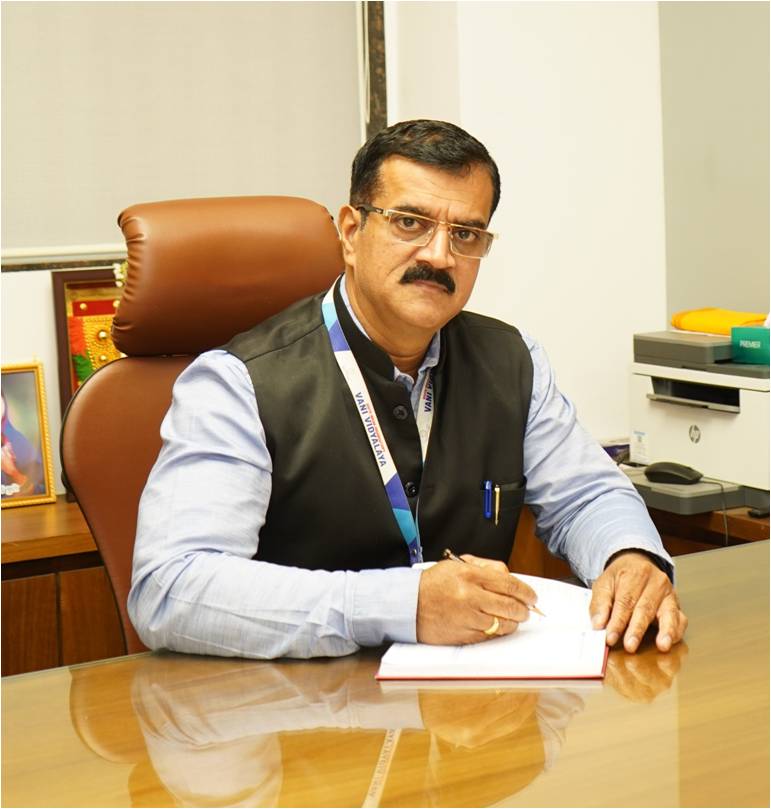 Shri T. K. Venkatachalam - Principal